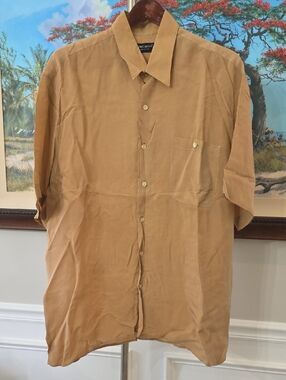 Tan Button-Up Shirt With Collared Neck